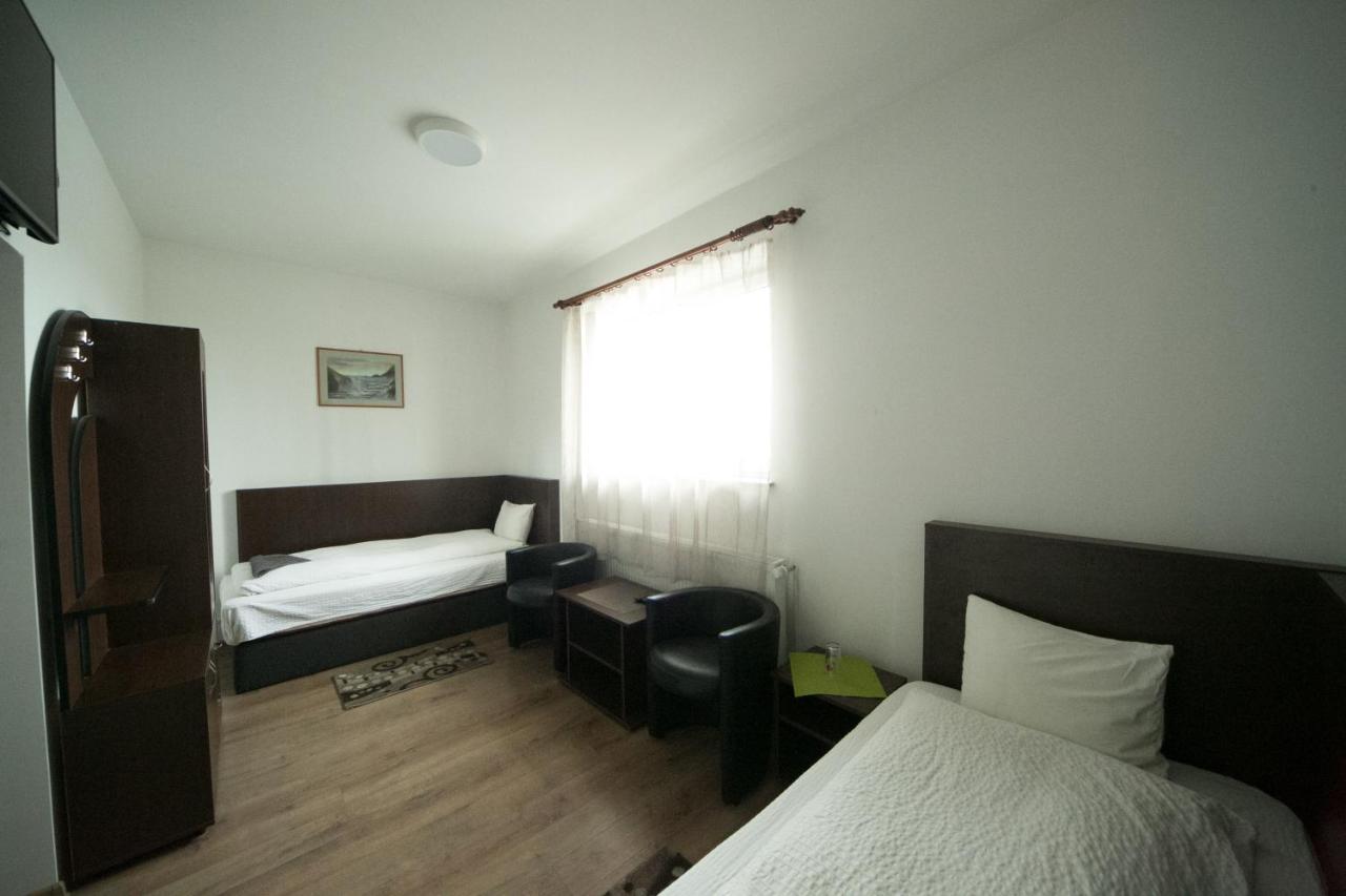 Motel Napsugár panzió Lunga  Exterior foto