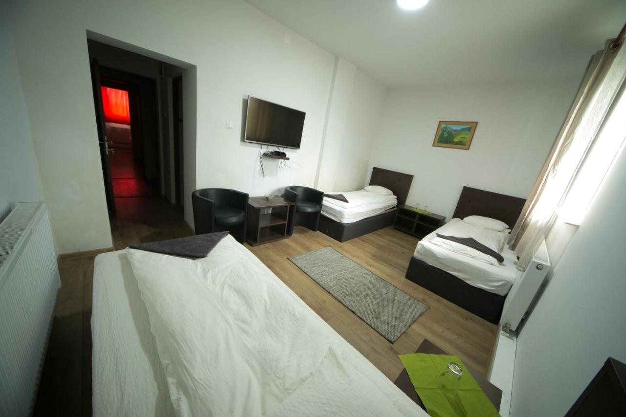 Motel Napsugár panzió Lunga  Exterior foto